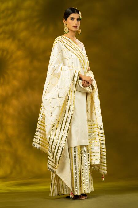 Shivani Sabharwal_White Cotton Gota Patti Round Neck Embroidered Kurta Sharara Set _Online_at_Aza_Fashions