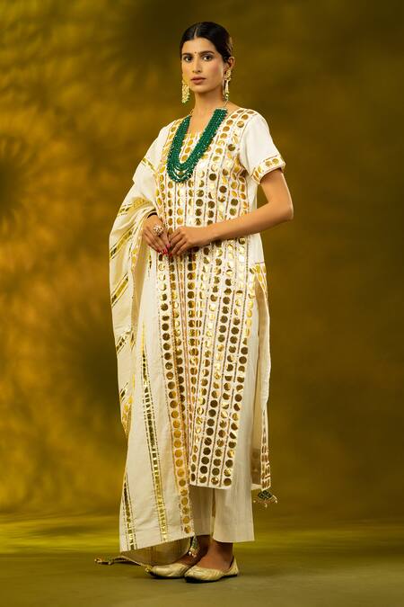 Buy_Shivani Sabharwal_White Cotton Gota Patti Round Neck Work Kurta Pant Set _Online_at_Aza_Fashions