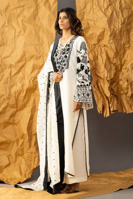 Buy_Shivani Sabharwal_White Crepe, Organza Sequins, Embroidery Round Neck Floral Kurta Pant Set _Online_at_Aza_Fashions