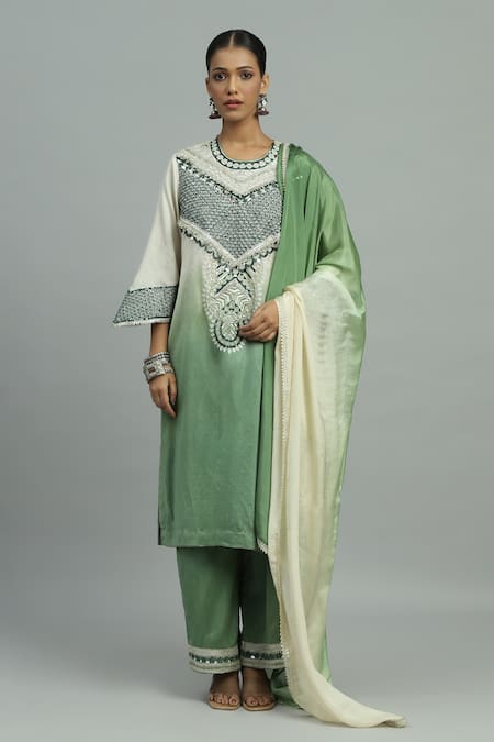 Siyona by Ankurita Panna Gul Jaal Embroidered Kurta Pant Set 