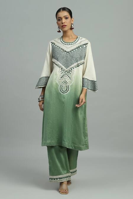 Siyona By Ankurita_Green Chanderi, Silk Lace, Mirrors, Sequins, Panna Gul Jaal Kurta Pant Set _Online_at_Aza_Fashions
