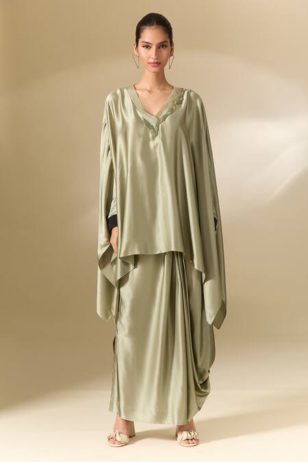 Buy_Anamika Khanna_Green Silk Beads V-neck Kaftan Tunic And Draped Lungi Skirt Set 