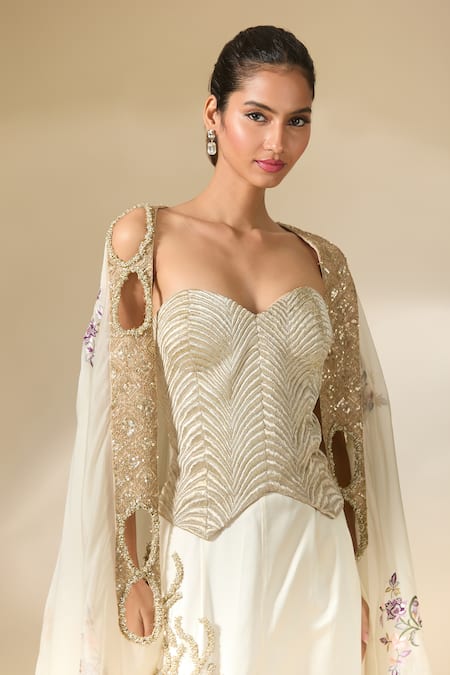 Anamika Khanna_Off White Top Sweetheart Embroidered Cape And Pant Set_Online_at_Aza_Fashions