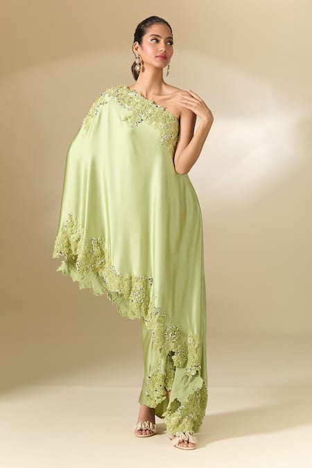 Anamika Khanna_Green Silk Embroidery Asymmetric Placed 3d Cape Tunic And Draped Skirt Set_at_Aza_Fashions