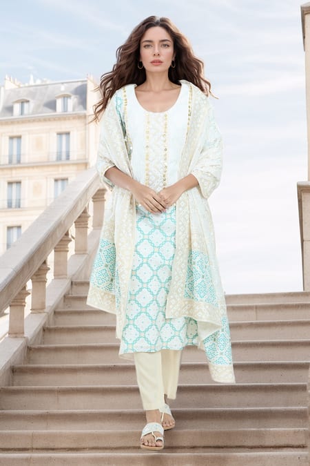 Samyukta Singhania Geometric Pattern Woven Kurta With Dupatta 