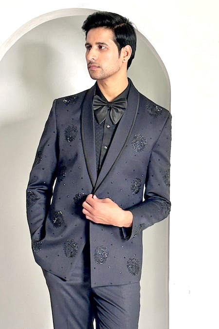 The House Of Diwans Grey Blazer And Trouser Poly Viscose Embroidery Cutdana Set 