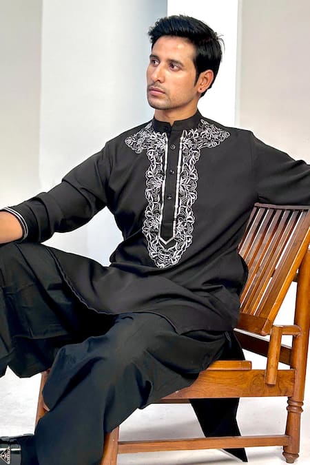 Buy_The House Of Diwans_Black Crepe Zari, Embroidery Kurta Set _Online_at_Aza_Fashions