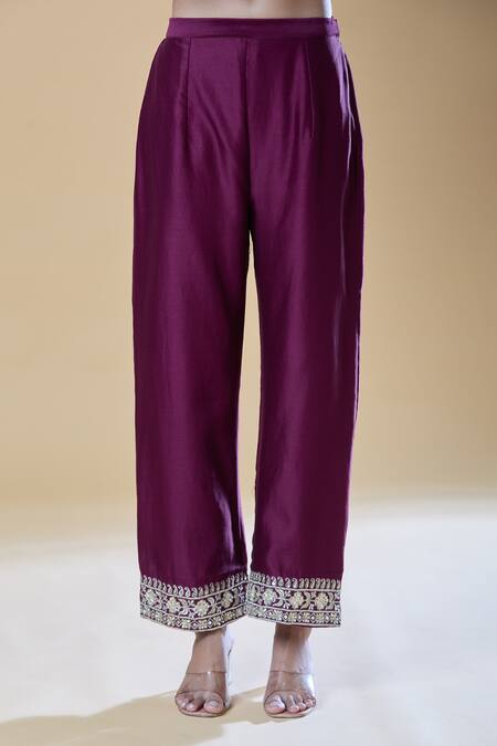 Buy_Samyukta Singhania_Wine Chanderi, Viscose Embroidery, Zari Round Paisley Pattern Kurta Pant Set