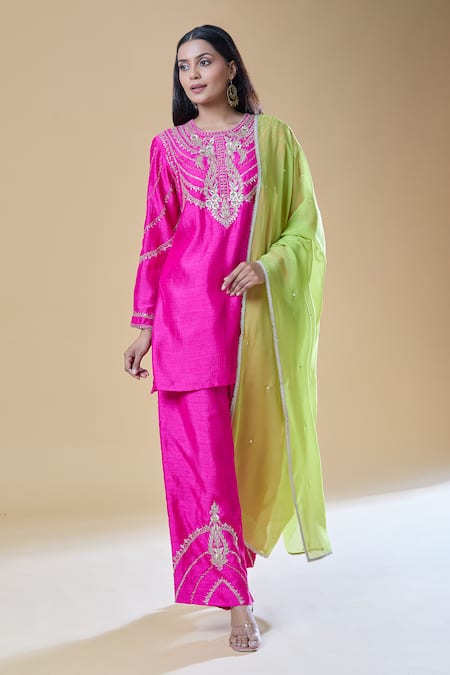 Buy Samyukta Singhania Pink Chanderi, Viscose, Organza Sequins, Zari, Paisley Floral Kurta Pant Set Online at Aza Fashions Buy_Samyukta Singhania_Pink Chanderi, Viscose, Organza Sequins, Zari, Paisley Floral Kurta Pant Set _Online_at_Aza_Fashions