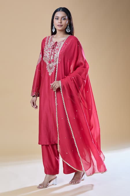 Samyukta Singhania_Red Chanderi, Viscose Sequins, Beads, Floral Paisley Embroidered Kurta Pant Set_Online_at_Aza_Fashions