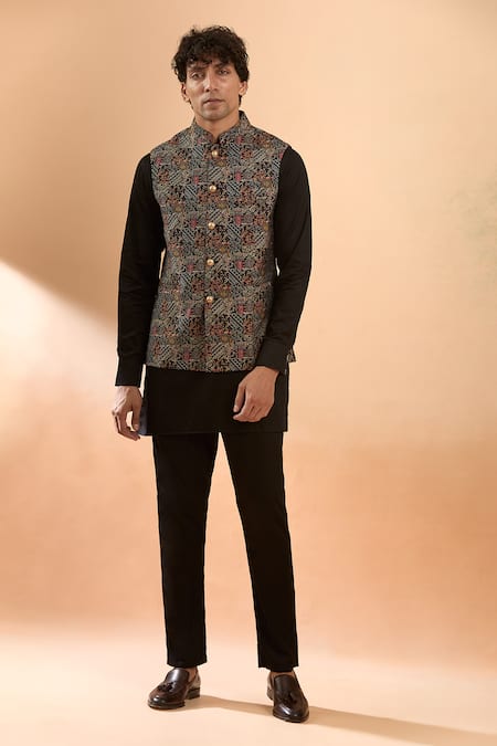 Shop Spring Break Black Silk, Cotton Satin Abstract Geometric Print Bundi And Kurta Set Online at Aza Fashions Shop_Spring Break_Black Silk, Cotton Satin Abstract Geometric Print Bundi And Kurta Set _Online_at_Aza_Fashions