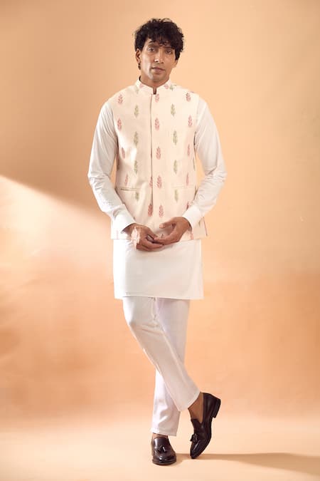 Spring Break Leaf Embroidered Bundi & Kurta Set 