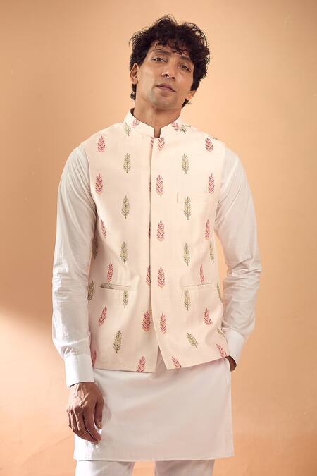 Buy Spring Break Pink , Silk, Satin Embroidery Leaf Bundi And Kurta Set Online at Aza Fashions Buy_Spring Break_Pink , Silk, Satin Embroidery Leaf Bundi And Kurta Set_Online_at_Aza_Fashions