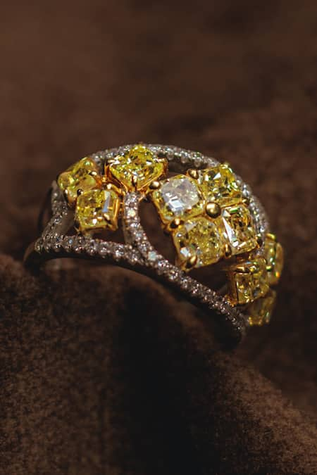 Rowas Jewels Yellow Diamonds Mosaic Vine Ring 