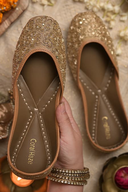 Coral Haze Shamaa Crystal Embellished Juttis 