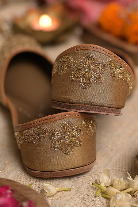 Shop_Coral Haze_Gold Crystals, Cut Work, Beads Shamaa Embellished Juttis _Online_at_Aza_Fashions