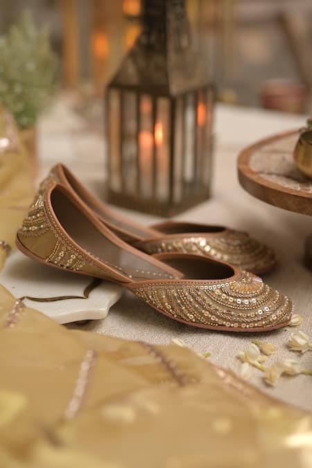 Coral Haze Mehfil Glass Bead Embroidered Juttis