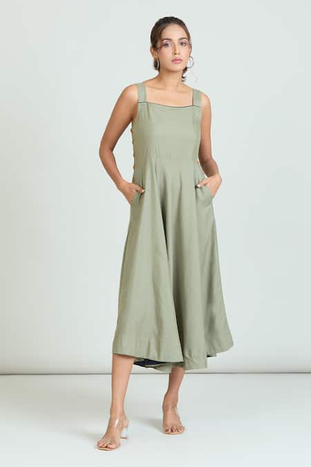 Buy_Naintara Bajaj_Green Linen Square Neck Side Wooden Button Pastel Dress 