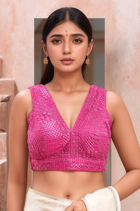 Samyukta Singhania Pink Georgette Embroidered Thread Abstract Geometric Pattern Saree Blouse 