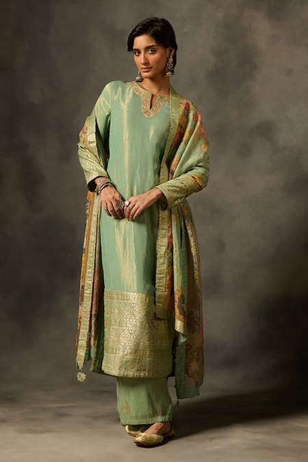 Saundh Green Viscose Tissue Jacquard Embroidery Cord Notched Tashi Neckline Kurta Set 