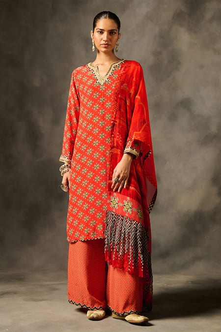 Saundh Red Kurta And Pant Natural Crepe Printed Geometric Notched Sila Set 