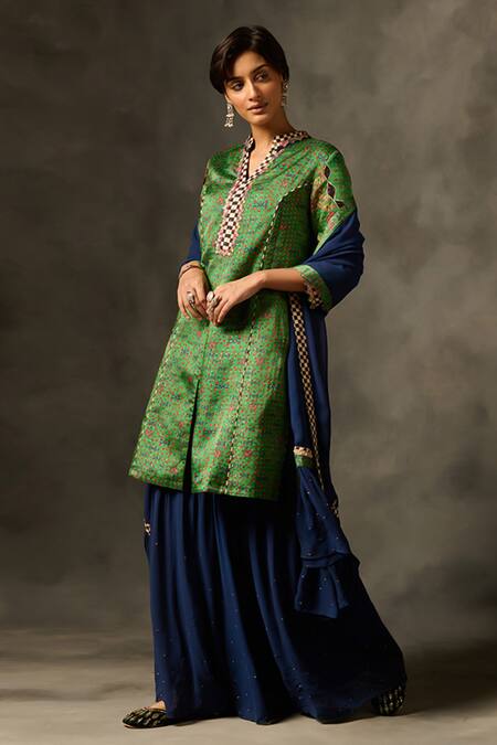 Saundh Green Viscose, Georgette Embroidery, Sequins Tisya Printed Kurta Sharara Set Online at Aza Fashions Saundh_Green Viscose, Georgette Embroidery, Sequins Tisya Printed Kurta Sharara Set _Online_at_Aza_Fashions