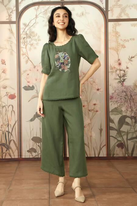 Buy_Kaveri_Green 100% Linen Hand Print Lace Round Mosaic Floral Top With Pant_Online_at_Aza_Fashions