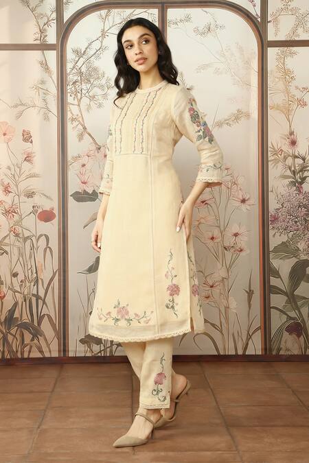 Buy Kaveri Yellow Linen Embroidery Round Neck Mosaic Floral Print Kurta Pant Set Online at Aza Fashions Buy_Kaveri_Yellow Linen Embroidery Round Neck Mosaic Floral Print Kurta Pant Set_Online_at_Aza_Fashions