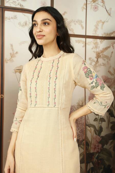 Shop Kaveri Yellow Linen Embroidery Round Neck Mosaic Floral Print Kurta Pant Set Online at Aza Fashions Shop_Kaveri_Yellow Linen Embroidery Round Neck Mosaic Floral Print Kurta Pant Set_Online_at_Aza_Fashions