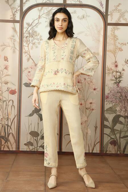 Buy Kaveri Yellow Linen Lace, Embroidery V-neck Moscai Floral Printed Top And Pant Set Online at Aza Fashions Buy_Kaveri_Yellow Linen Lace, Embroidery V-neck Moscai Floral Printed Top And Pant Set_Online_at_Aza_Fashions