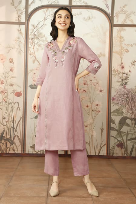Kaveri_Pink Linen Embroidery V-neck Peony Parade Thread Kurta Pant Set _at_Aza_Fashions