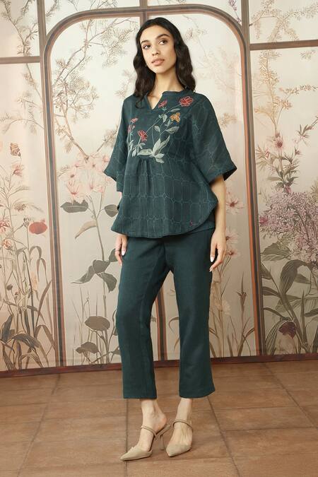 Buy_Kaveri_Green Linen Embroidered Stained Glass Croissant Printed Kaftan Top With Pant _Online_at_Aza_Fashions