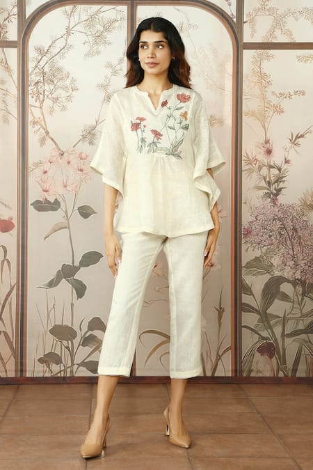 Shop_Kaveri_Off White Linen Stained Glass Croissant Applique Kaftan Top With Pant 
