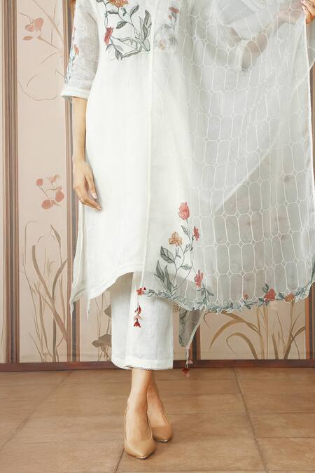 Kaveri Off White Linen, Silk Organza Stained Glass Fly Free Printed Tunic Pant Set at Aza Fashions Kaveri_Off White Linen, Silk Organza Stained Glass Fly Free Printed Tunic Pant Set _at_Aza_Fashions