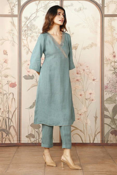 Kaveri_Blue Linen Studs V-neck Starlight Kimono Embellished Kurta With Pant _Online_at_Aza_Fashions
