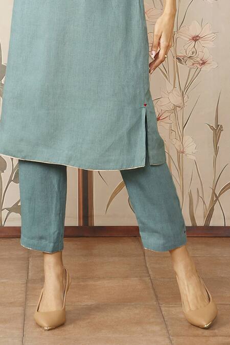 Buy_Kaveri_Blue Linen Studs V-neck Starlight Kimono Embellished Kurta With Pant _Online_at_Aza_Fashions