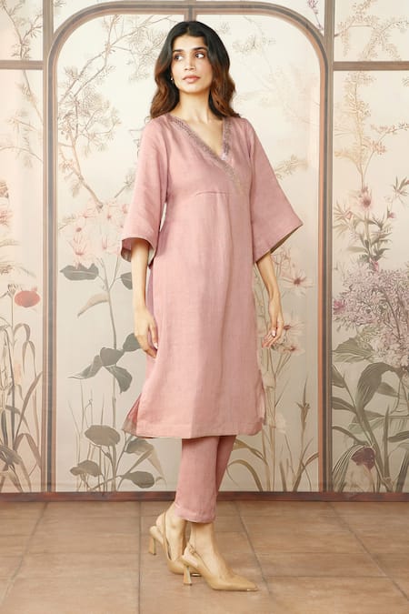 Kaveri_Pink Linen Studs V-neck Starlight Kimono Embellished Kurta With Pant _Online_at_Aza_Fashions