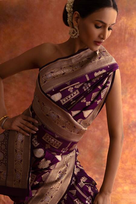 Buy_Neitri_Purple Silk Embroidery Hyacinth Handwoven Saree With Blouse 