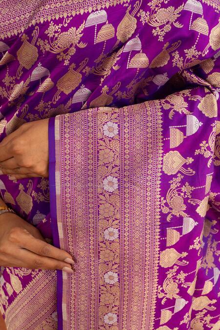 Buy Neitri Purple Silk Embroidery Handwoven Saree With Running Blouse Piece Online at Aza Fashions Buy_Neitri_Purple Silk Embroidery Handwoven Saree With Running Blouse Piece_Online_at_Aza_Fashions