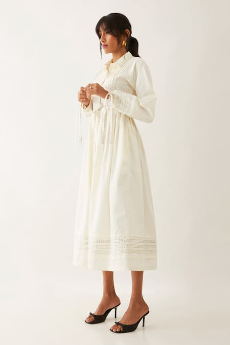 Buy_Son Of A Noble Snob_Off White Cotton Satin Print Lanes Collared Masa Forest Panelled Dress _Online_at_Aza_Fashions