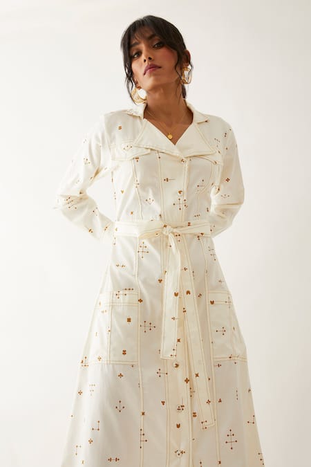 Buy_Son Of A Noble Snob_Off White Cotton Satin Print Elements Lapel Collar Molly Dress _Online_at_Aza_Fashions