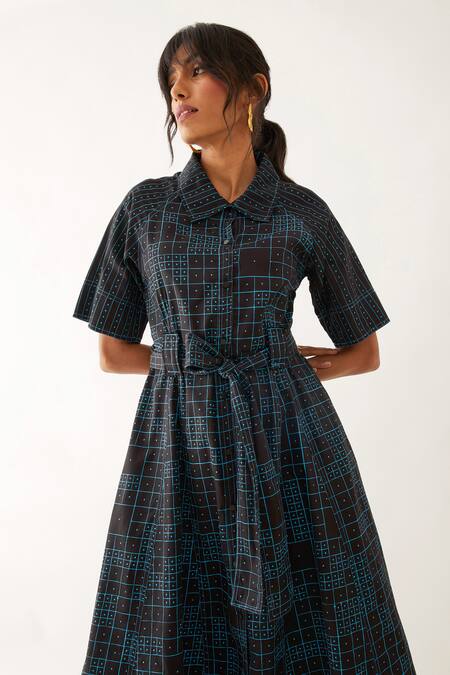 Buy_Son Of A Noble Snob_Black Cotton Satin Print Domino Collared Plume Dress _Online_at_Aza_Fashions