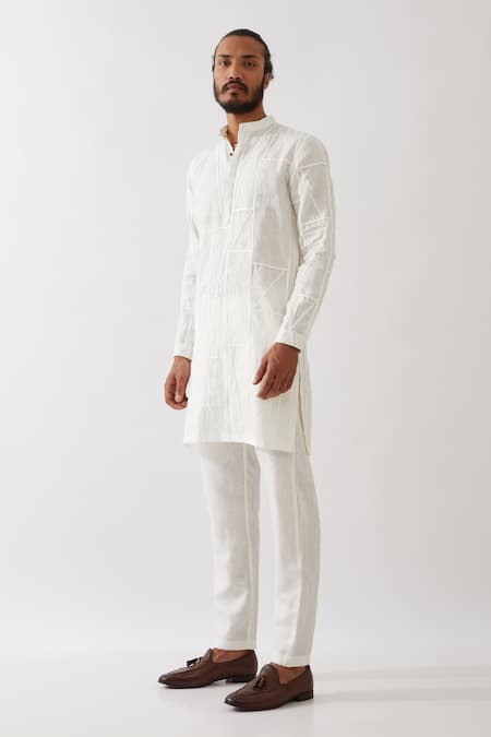 Buy_Son Of A Noble Snob_White Linen Embroidery Lebi Zig Zag Applique Kurta With Trouser _Online_at_Aza_Fashions