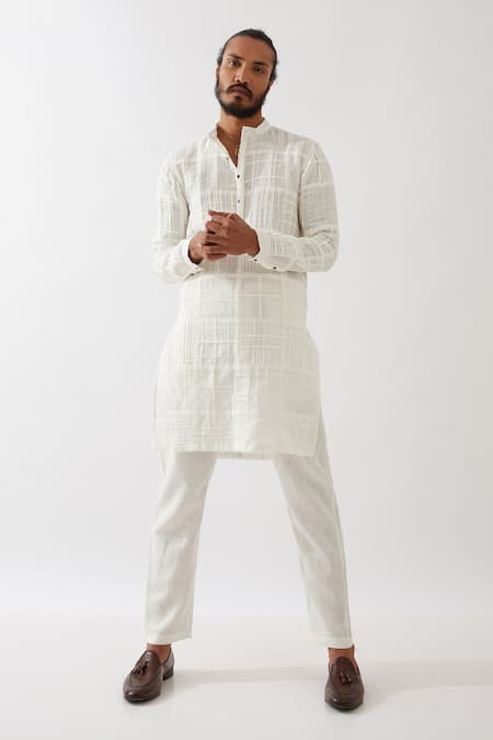 Son of A Noble Snob Luke Checkered Pintuck & Applique Kurta With Trouser 