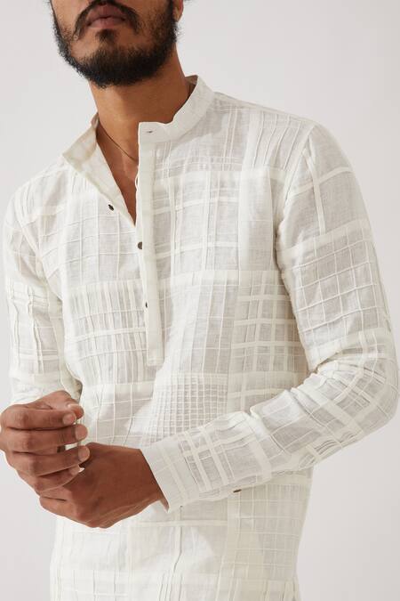 Shop Son Of A Noble Snob White Linen Embroidery Luke Checkered Pintuck And Applique Kurta With Trouser Online at Aza Fashions Shop_Son Of A Noble Snob_White Linen Embroidery Luke Checkered Pintuck And Applique Kurta With Trouser _Online_at_Aza_Fashions