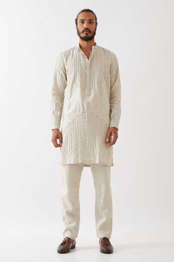 Son Of A Noble Snob Ivory Linen Gabriel Pintuck And Stitchline Embroidered Kurta With Trouser Online at Aza Fashions Son Of A Noble Snob_Ivory Linen Gabriel Pintuck And Stitchline Embroidered Kurta With Trouser _Online_at_Aza_Fashions