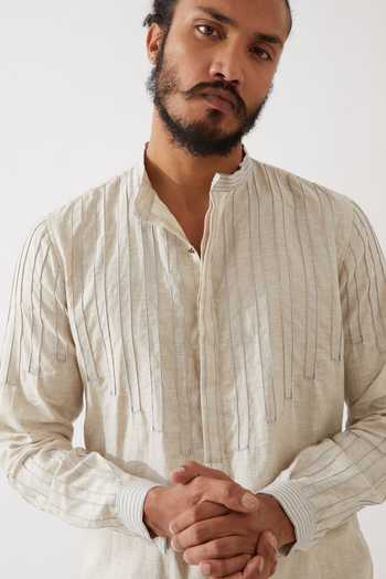 Shop Son Of A Noble Snob Ivory Linen Gabriel Pintuck And Stitchline Embroidered Kurta With Trouser Online at Aza Fashions Shop_Son Of A Noble Snob_Ivory Linen Gabriel Pintuck And Stitchline Embroidered Kurta With Trouser _Online_at_Aza_Fashions
