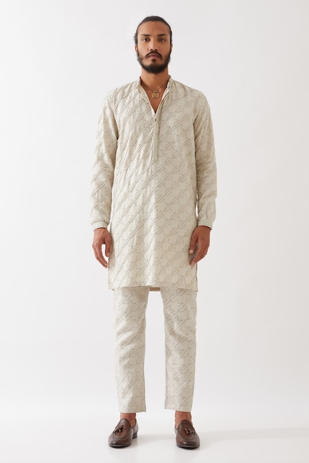 Buy_Son Of A Noble Snob_Ivory Linen Ryder Houndstooth Kurta With Trousers _Online_at_Aza_Fashions