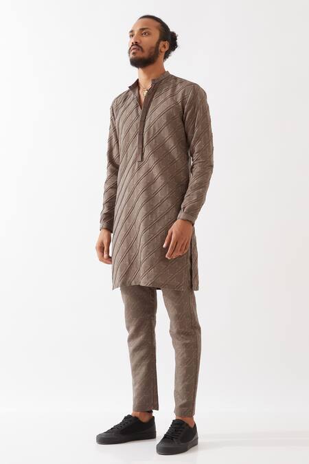 Buy Son Of A Noble Snob Grey Linen Ryder Houndstooth Print Kurta With Trousers Online at Aza Fashions Buy_Son Of A Noble Snob_Grey Linen Ryder Houndstooth Print Kurta With Trousers _Online_at_Aza_Fashions