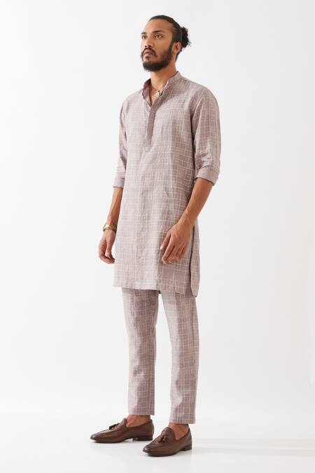 Son Of A Noble Snob_Purple Linen Luka Dominos Print Kurta With Trousers _at_Aza_Fashions